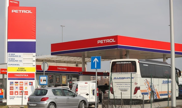 Petrol/Arhiva