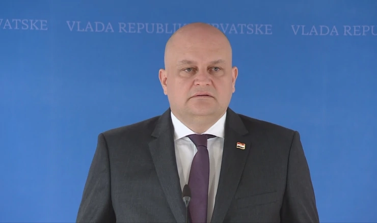 Ministar gospodarstva Ante Šušnjar 