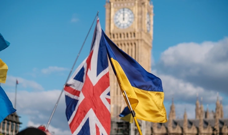 Velika Britanija članica je NATO-a i čvrst saveznik Ukrajine