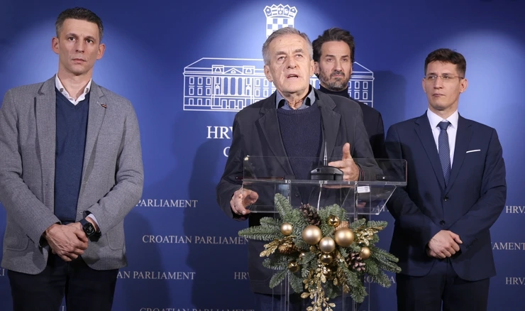 Josip Jurčević i zastupnici Kluba Mosta