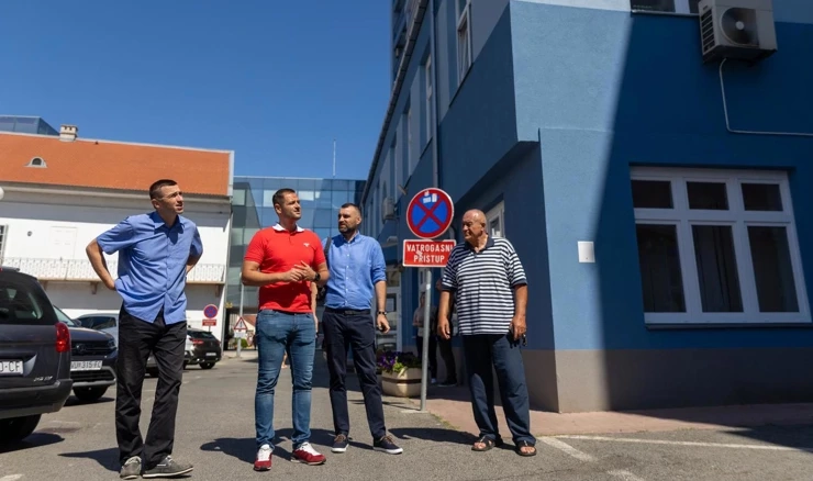 Ivan Penava sa suradnicima je obišao energetski obnovljene višestambene zgrade 