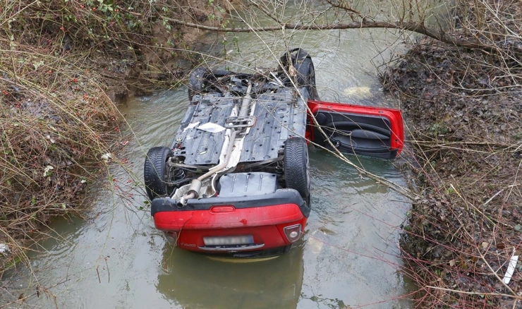 U slijetanju automobila stradala osoba