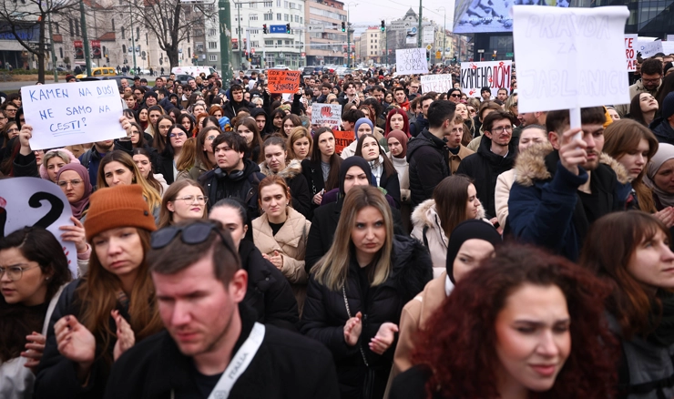 Prosvjed studenata zbog poplava u Jablanici 