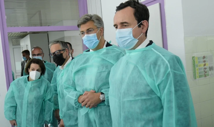 Kurti i Plenković u obilasku ozlijeđenih