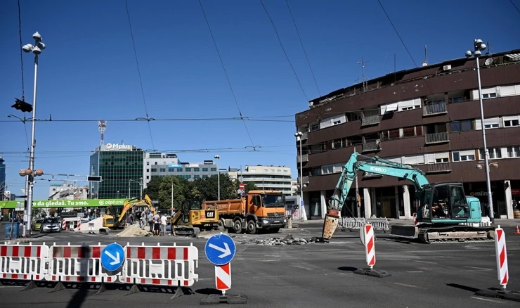 Radovi na križanju Savske i Vukovarske