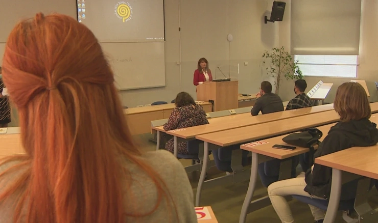 Povratak studenata u predavaonice