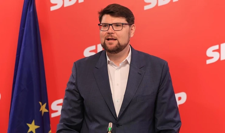 Peđa Grbin