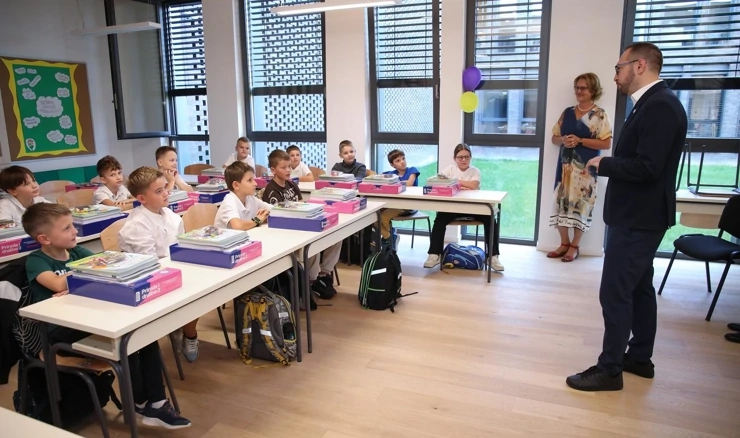 Gradonačelnik otvorio novu osnovnu školu