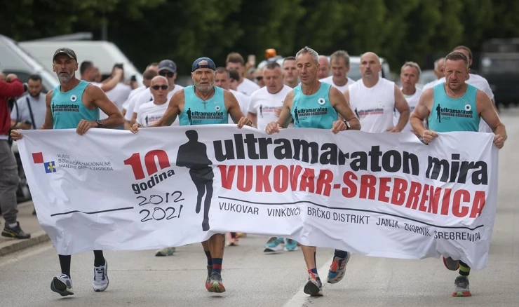 Utramaratonci iz Vukovara stigli u Potočare