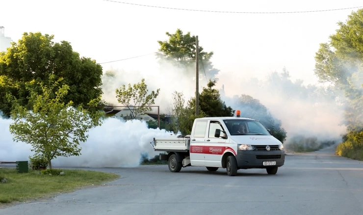 Vinkovci i Vukovar krenuli u borbu s komarcima