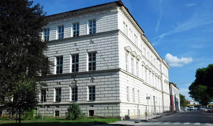 Škola oštećena u potresu