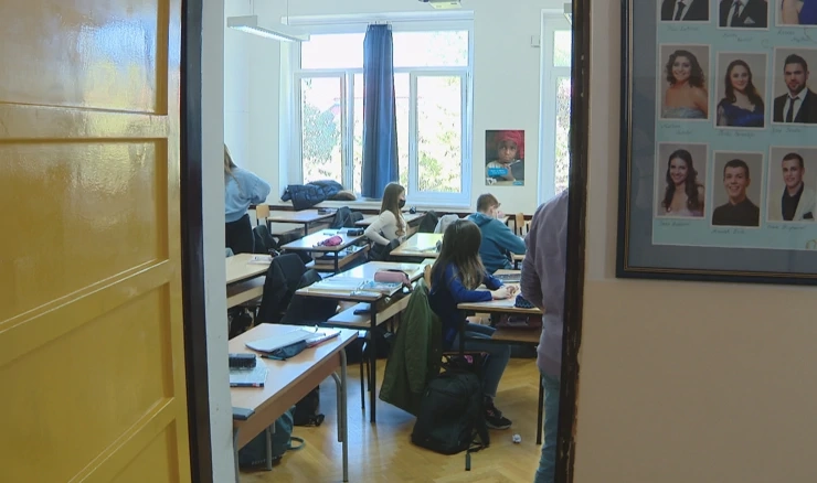 "I mi idemo u školu" 