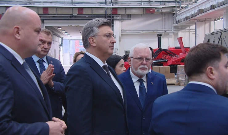 Andrej Plenković i osnivač tvrtke DOK-ING Vjekoslav Majetić