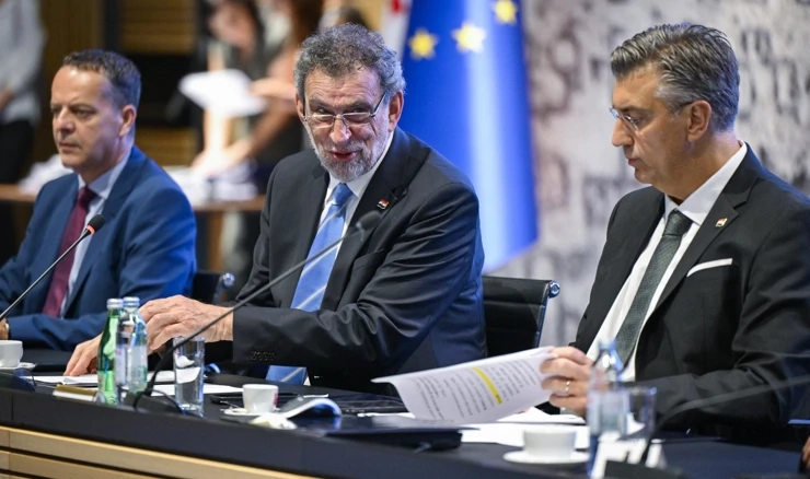 Uručeni ugovori za proširenje kapaciteta studentskih domova