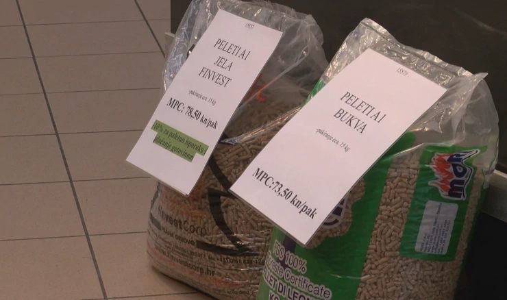 Poskupljuju drvni peleti
