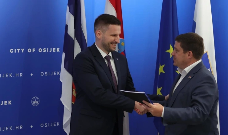 Osijek nabavlja još 10 novih Končarevih tramvaja