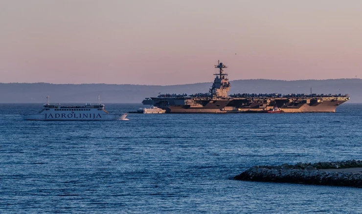  USS Gerald R. Ford 