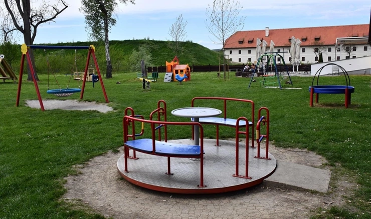 Sve više mladih obitelji za život bira Slavonski Brod