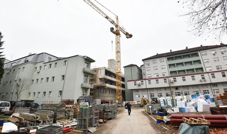 Gradilište Centralnog operacijskog bloka u varaždinskoj bolnici