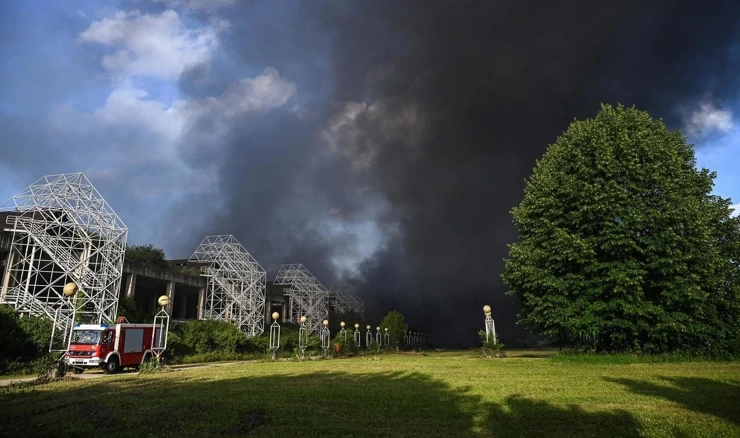 Požar kod nedovršene sveučilišne bolnice u Blatu