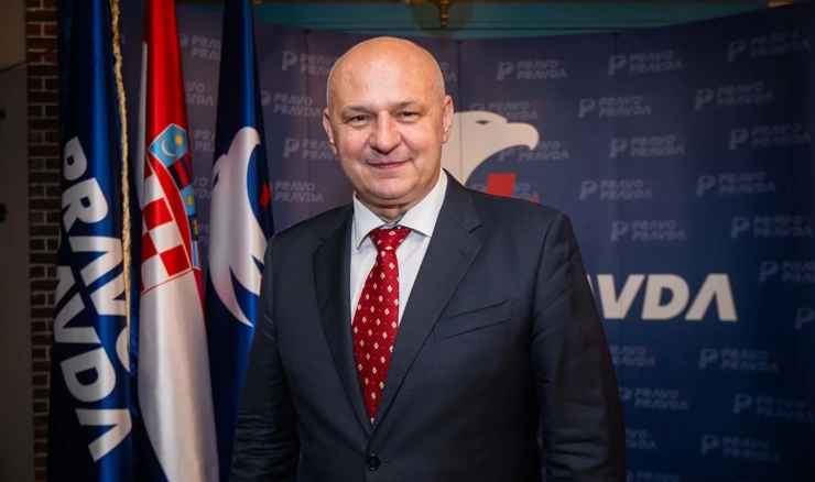 Mislav Kolakušić