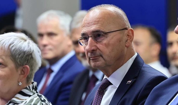 Gordan Grlić Radman