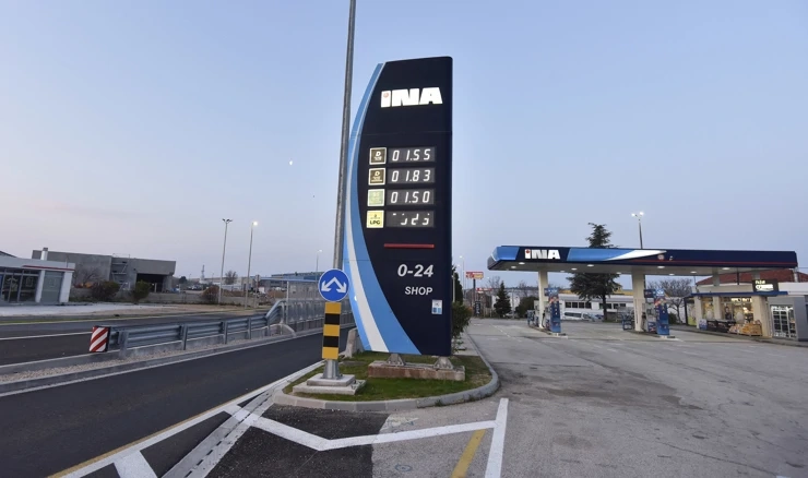 Vlada zamrznula cijene goriva; stručnjaci otkrivaju što nas tek čeka