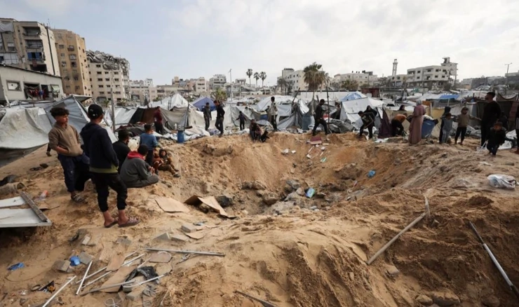 Mjesto izraelskog napada u srijedu na kamp u Gazi, fotografija od 12. ožujka