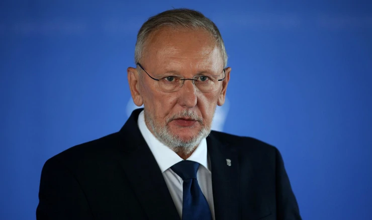 Davor Božinović