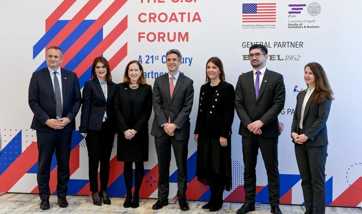  Američko-hrvatski forum