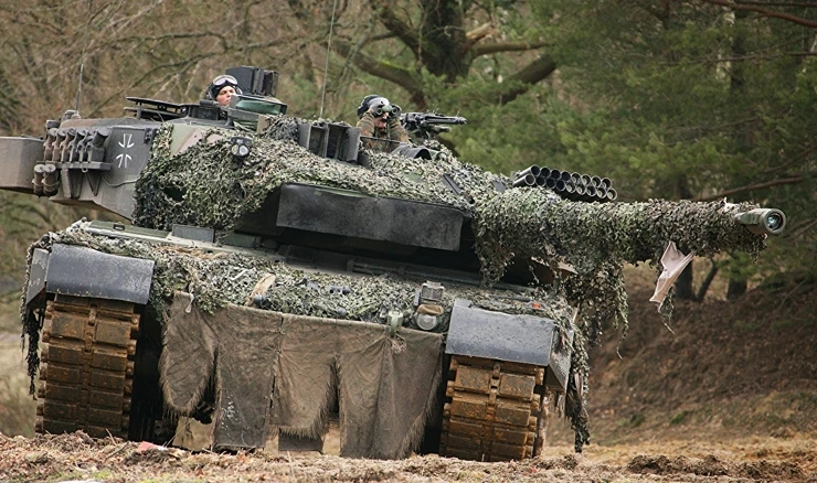 Leopard 2A6