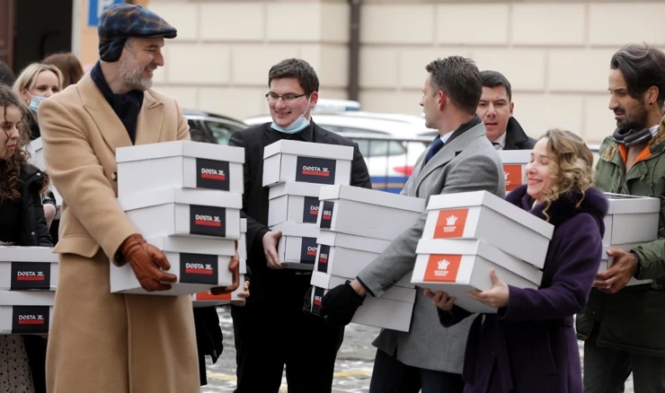 Mostovci predali potpise za referendum protiv Covid-potvrda 
