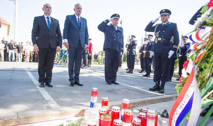 Obljetnica pogibije Tigrova u Dalju, arhivska fotografija