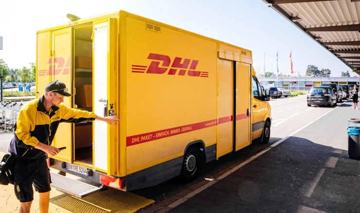 Dostavni kombi DHL-a 