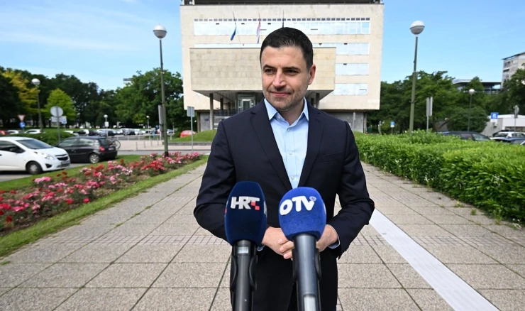 Davor Bernardić