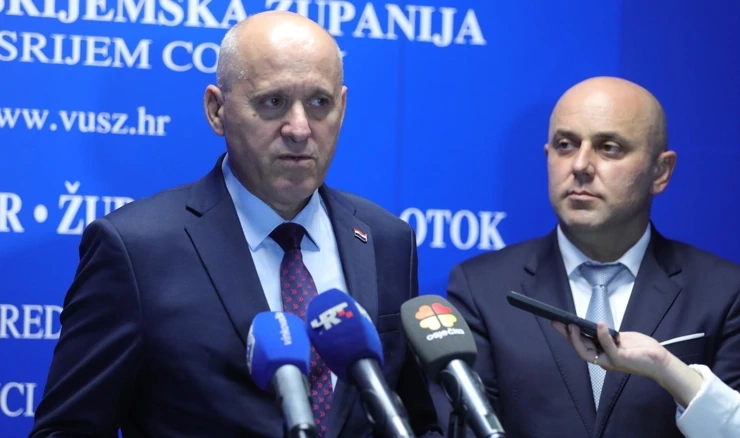 Branko Bačić, potpredsjednik Vlade i ministar prostornoga uređenja, graditeljstva i državne imovine