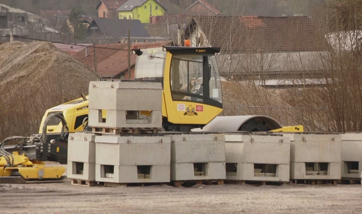 Kontejneri u Petrinji