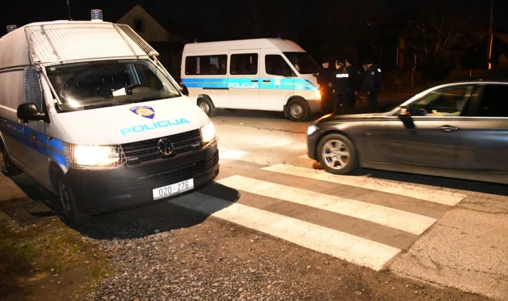 Bjelovar: Pješak poginuo u naletu auta u naselju Jošine