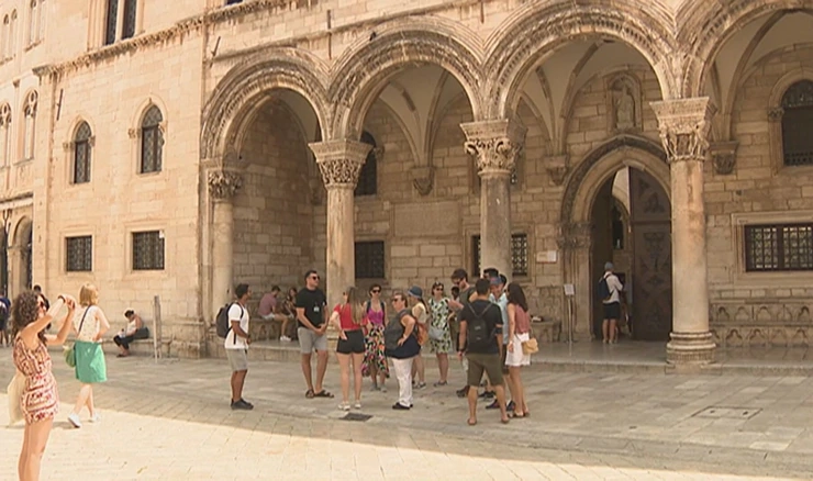 Kako turizam utječe na BDP, inflaciju i zaposlenost?