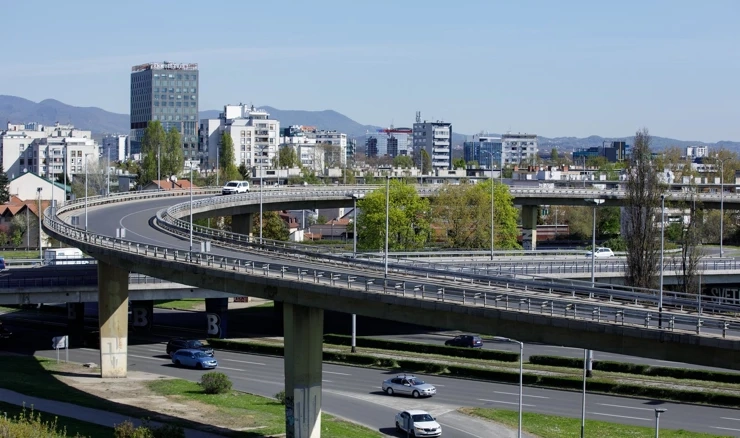Prometna petlja na krizanju Držićeve i Slavonske avenije