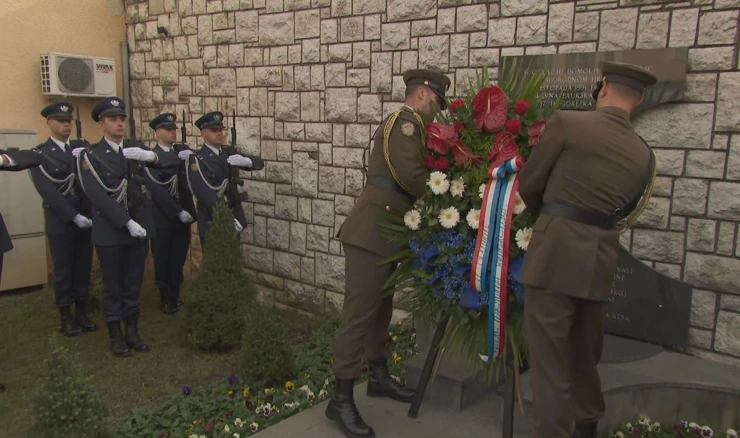 Polaganje vijenaca za poginule branitelje dugoreške 137. brigade