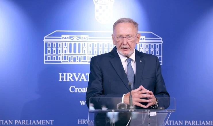 Davor Božinović