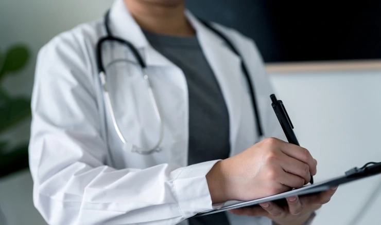 Splitska policija uhitila je dvoje liječnika i medicinsku sestru