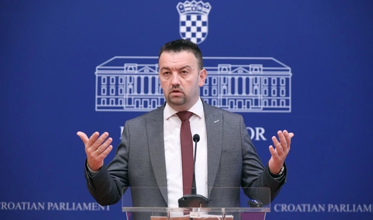 Marijan Pavliček
