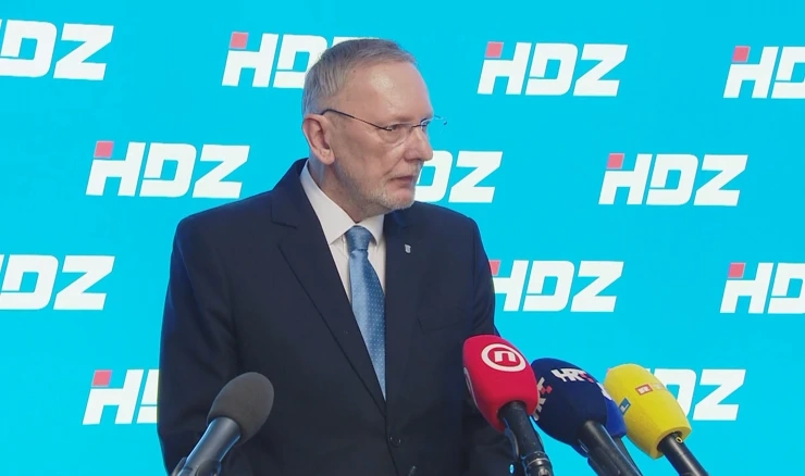 Davor Božinović