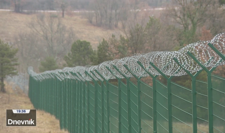 Uskoro se uklanja i žilet žica