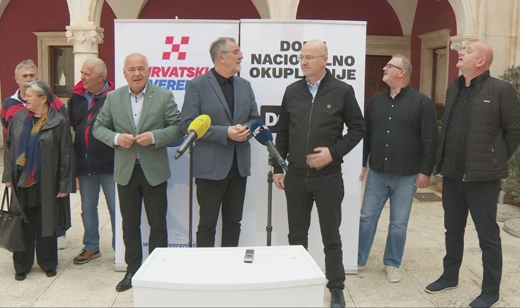 Konferencija za novinare u Šibeniku