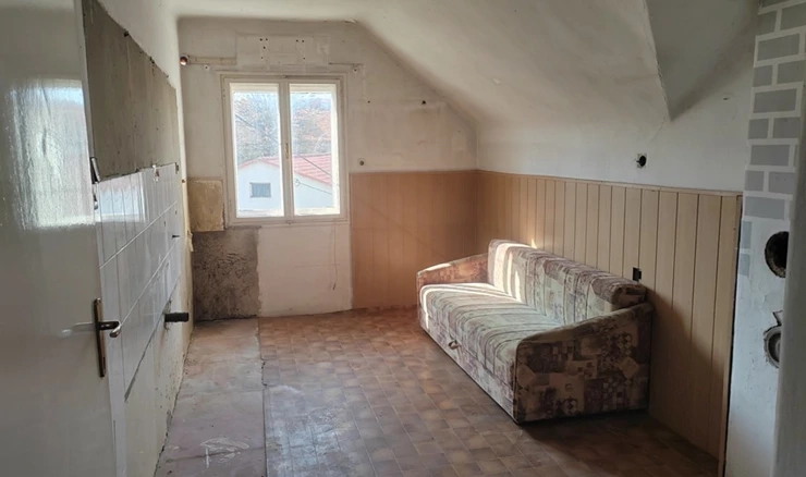 Riječ je o stanovima, poslovnim prostorima i garažama