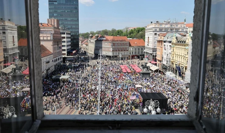 Prosvjed "Hrvatska zajedno za vece place i mirovine"