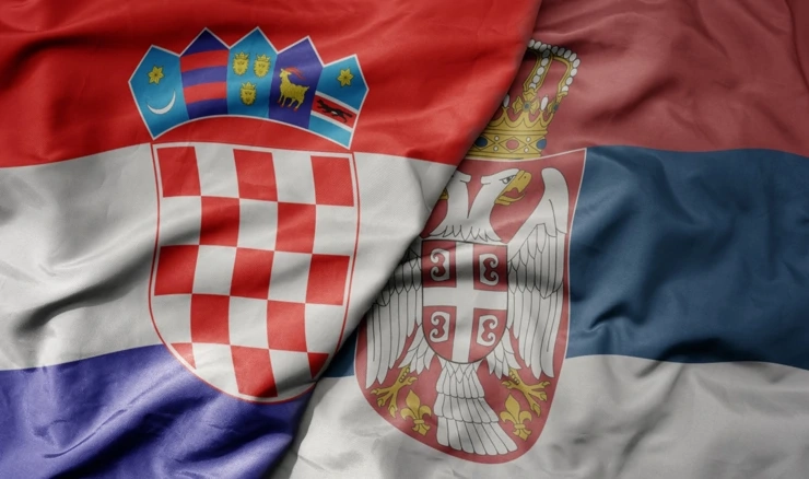 Hrvatska i srbijanska zastava